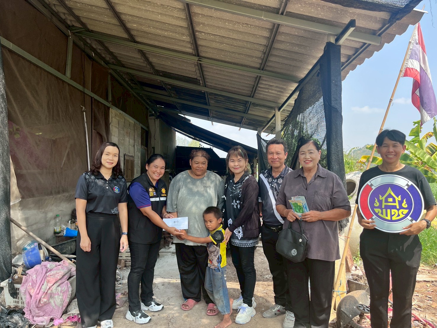 สพอ.จอมบึง : มอบทุนอุปการะเด็กกองทุนพัฒนาเด็กชนบท ในพระราชูปถัมภ์ สมเด็จพระเทพรัตนราชสุดาฯ สยามบรมราชกุมารี ประจำปี 2569