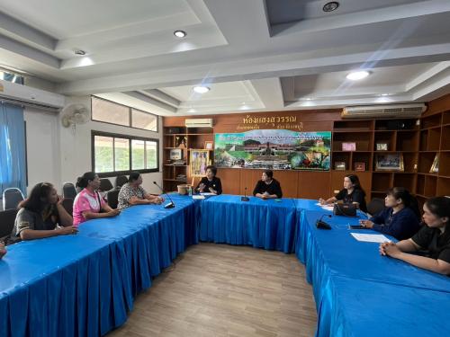 สพอ.จอมบึง :จัดประชุมคณะกรรมการพัฒนาสตรีอำเภอจอมบึง (กพสอ.จอมบึง)